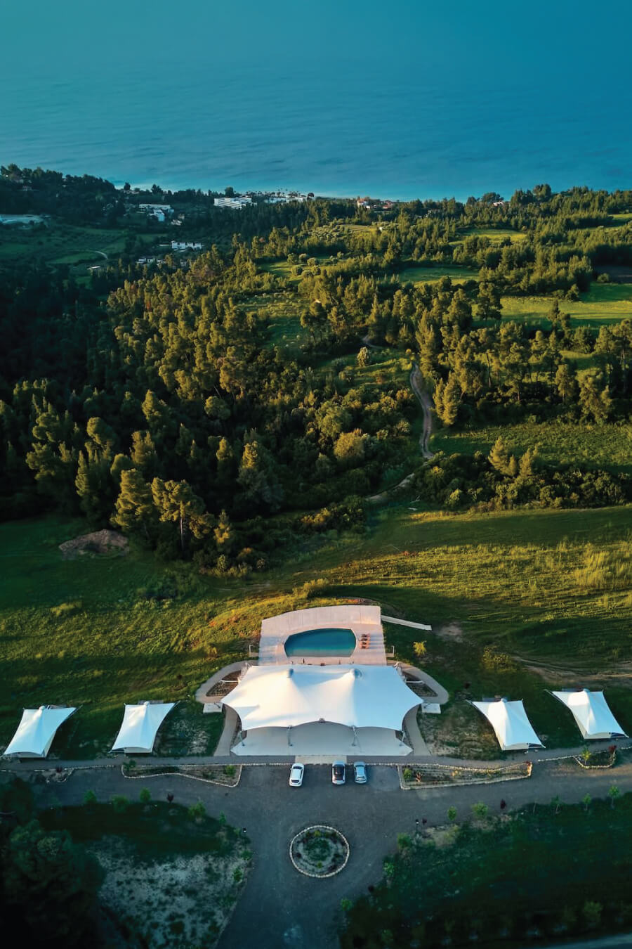 miliresort-lodge-1
