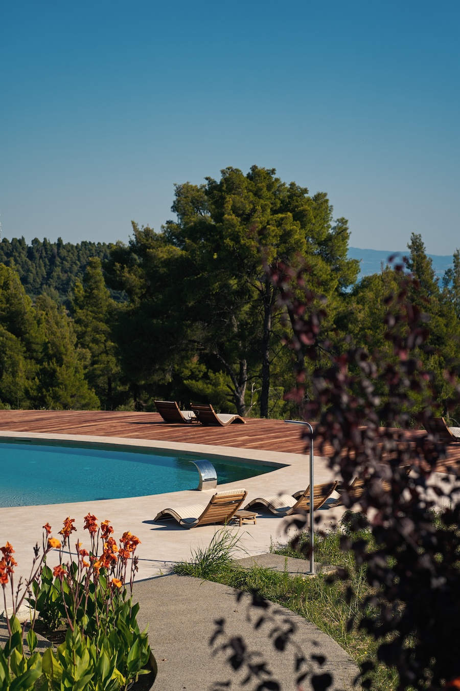 main-miliresort-mobile-1