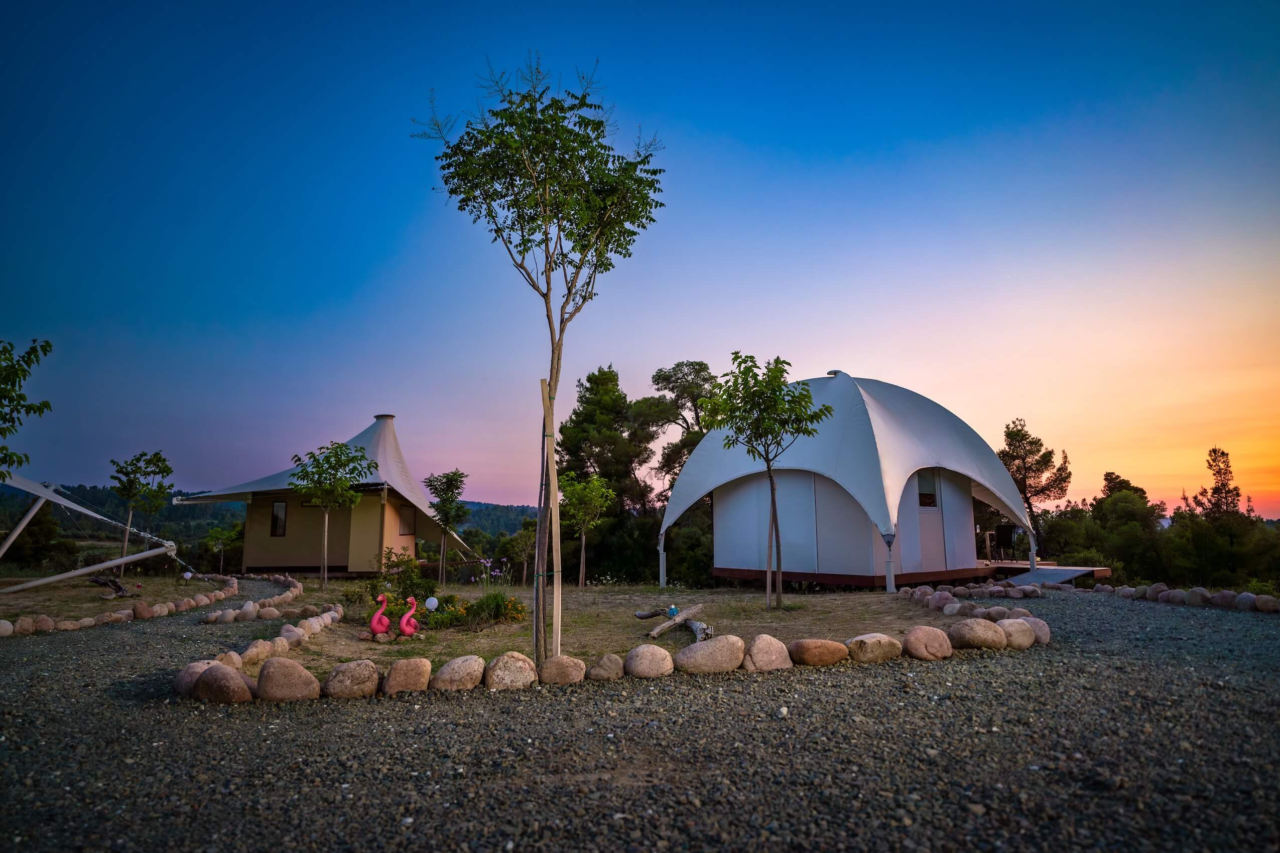 miliresort-bell-tent-slider-3