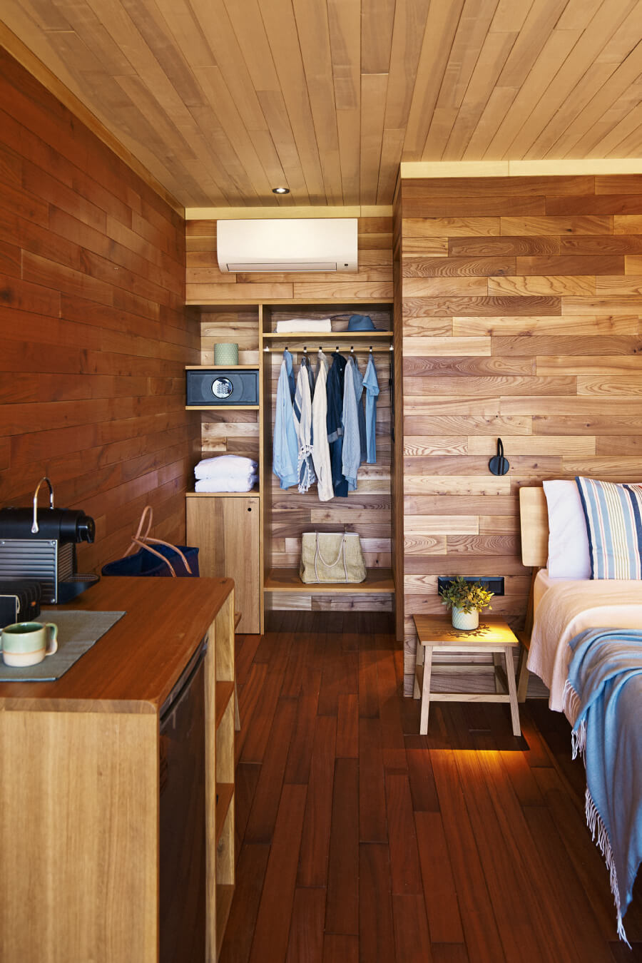 stay-miliresort-mobile-main